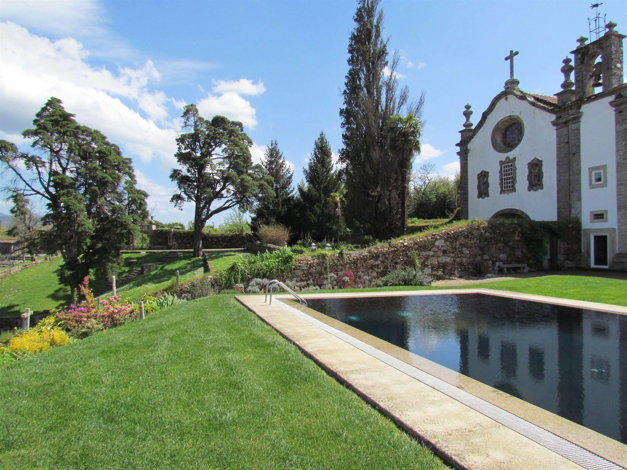 Hotel Convento Dos Capuchos Монсан Экстерьер фото